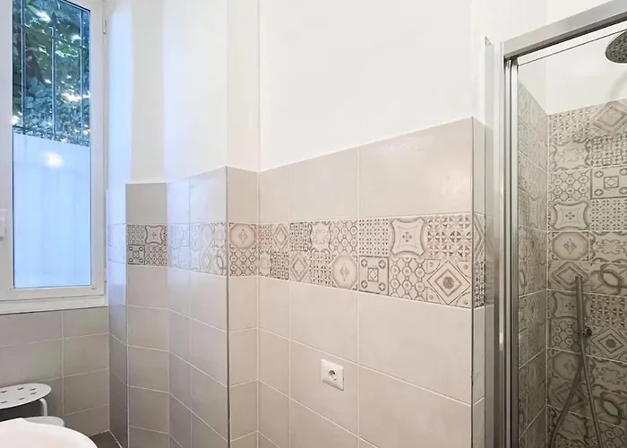 Navigli District Милан