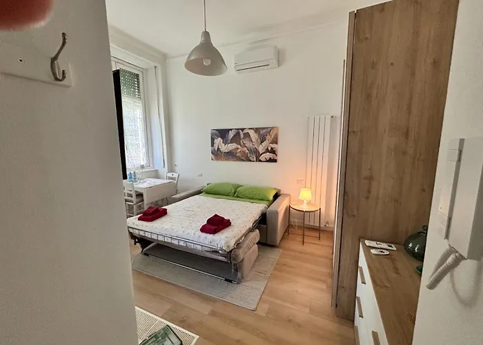 Navigli District * Милан